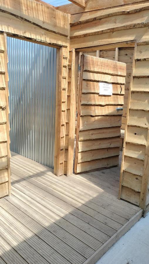 Carrowmena School House & Glamping Hotel Limavady Exterior foto